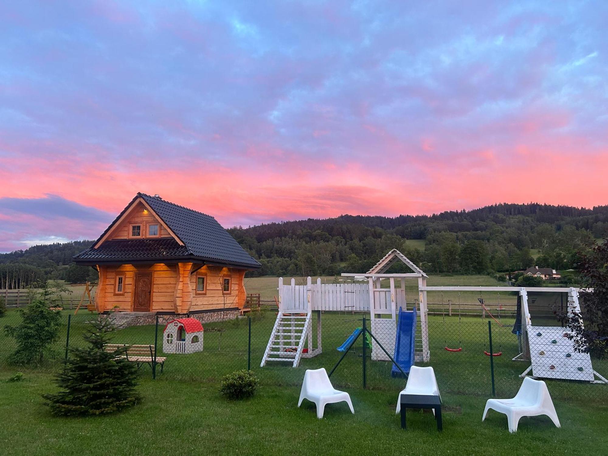 Sloneczna Chata Z Bali Ladek-Zdroj Exterior photo